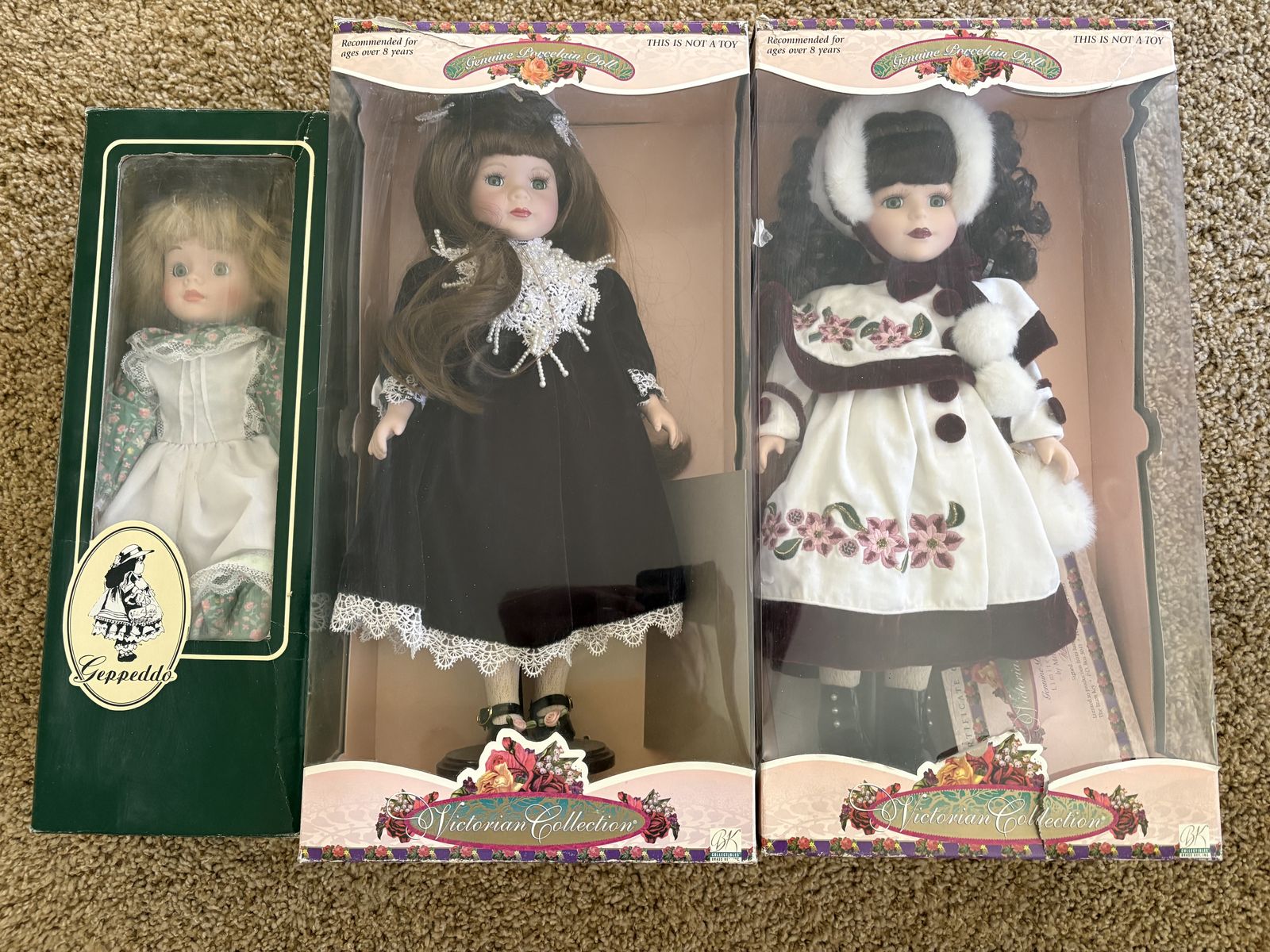 Porcelain dolls, never or seldom used, Victorian, Colonial, 16 in