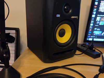 KRK Rokit 5