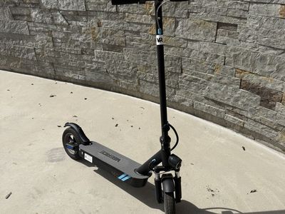 Electric Scooter – NEO Model – $200 (Originally $500)