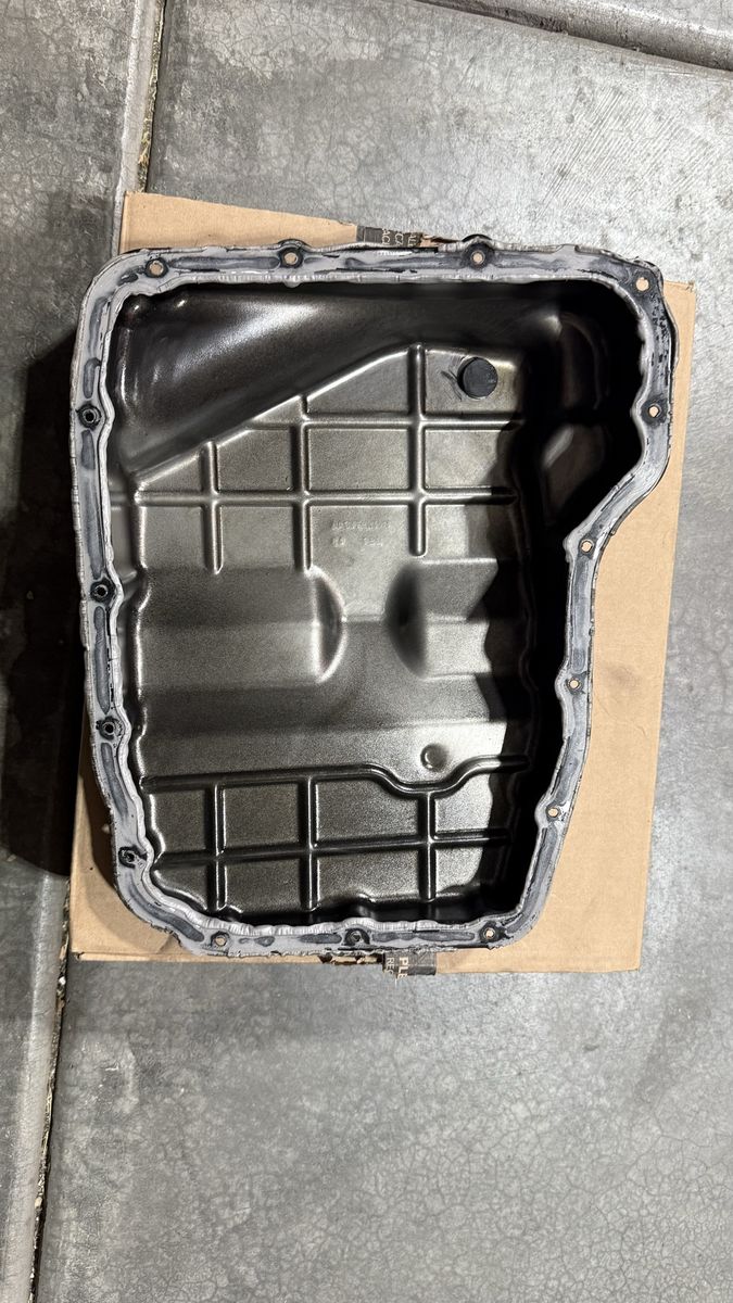 OEM RAM 2500 3500 4WD 68RFE Transmission Pan (2011-2024) 4736676AA