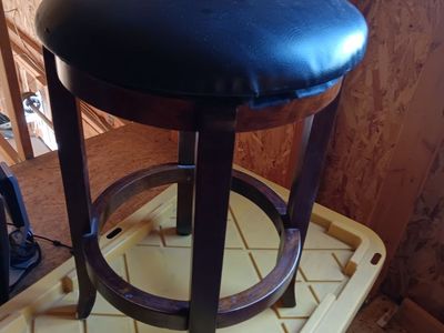 4 stools