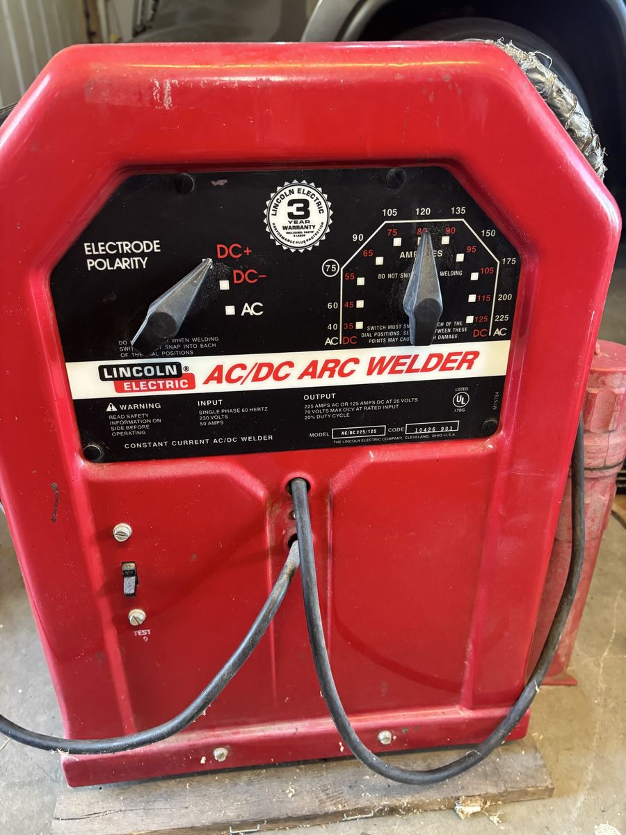 Welder (Lincoln)