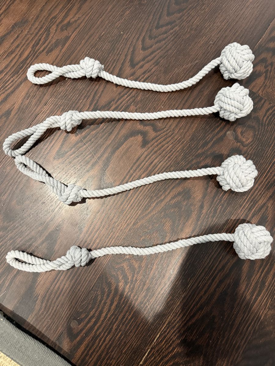 Curtain ties