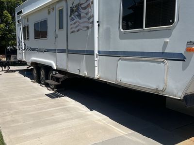 WEEKEND WARRIOR TOY HAULER