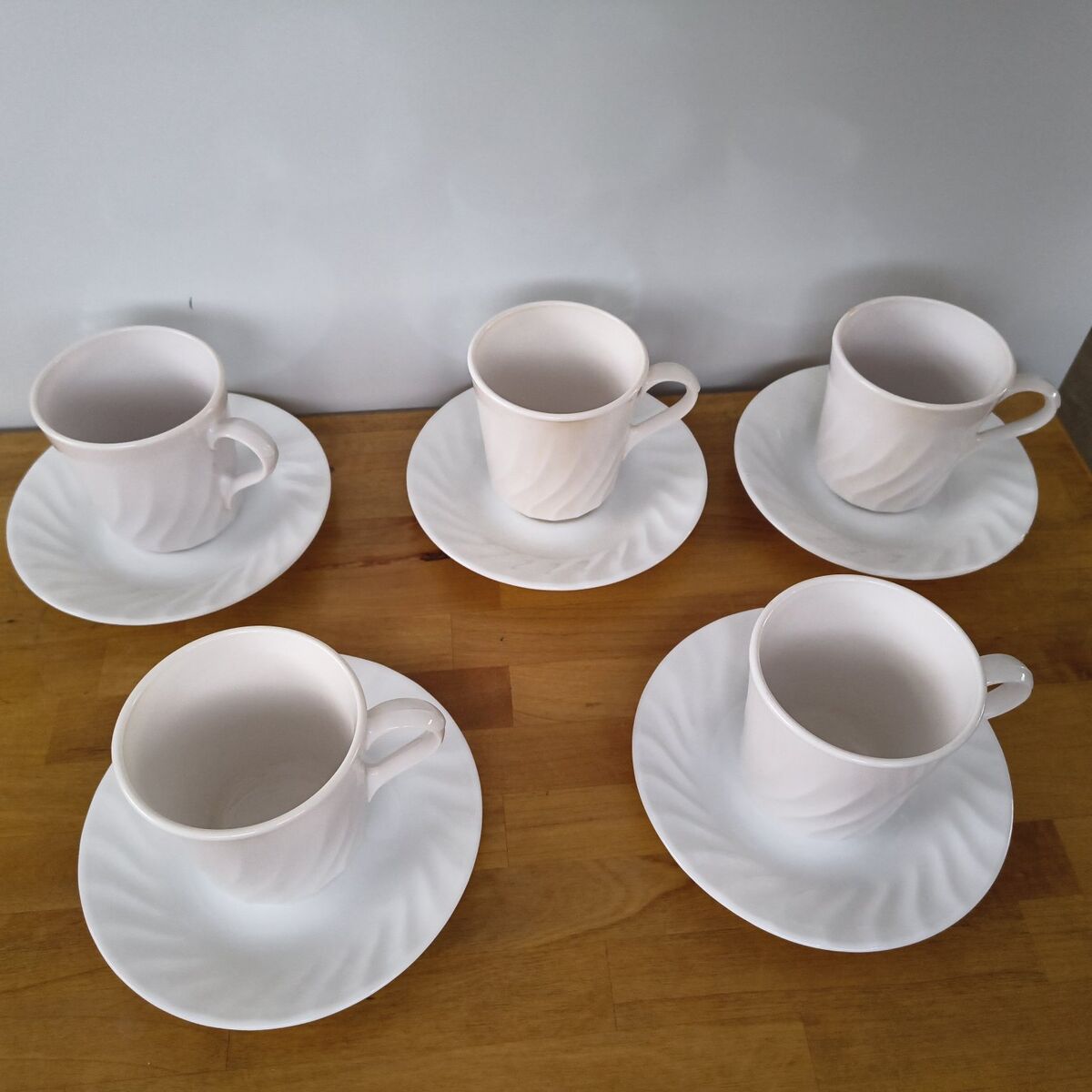 Cups and saucers