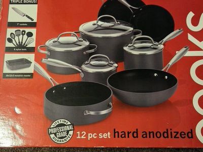 JCPenney Home Collection Cooks 12-Piece Hard Anodized Cookware Set