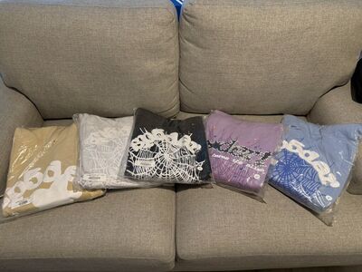 ️Sp5der Hoodie – Size L