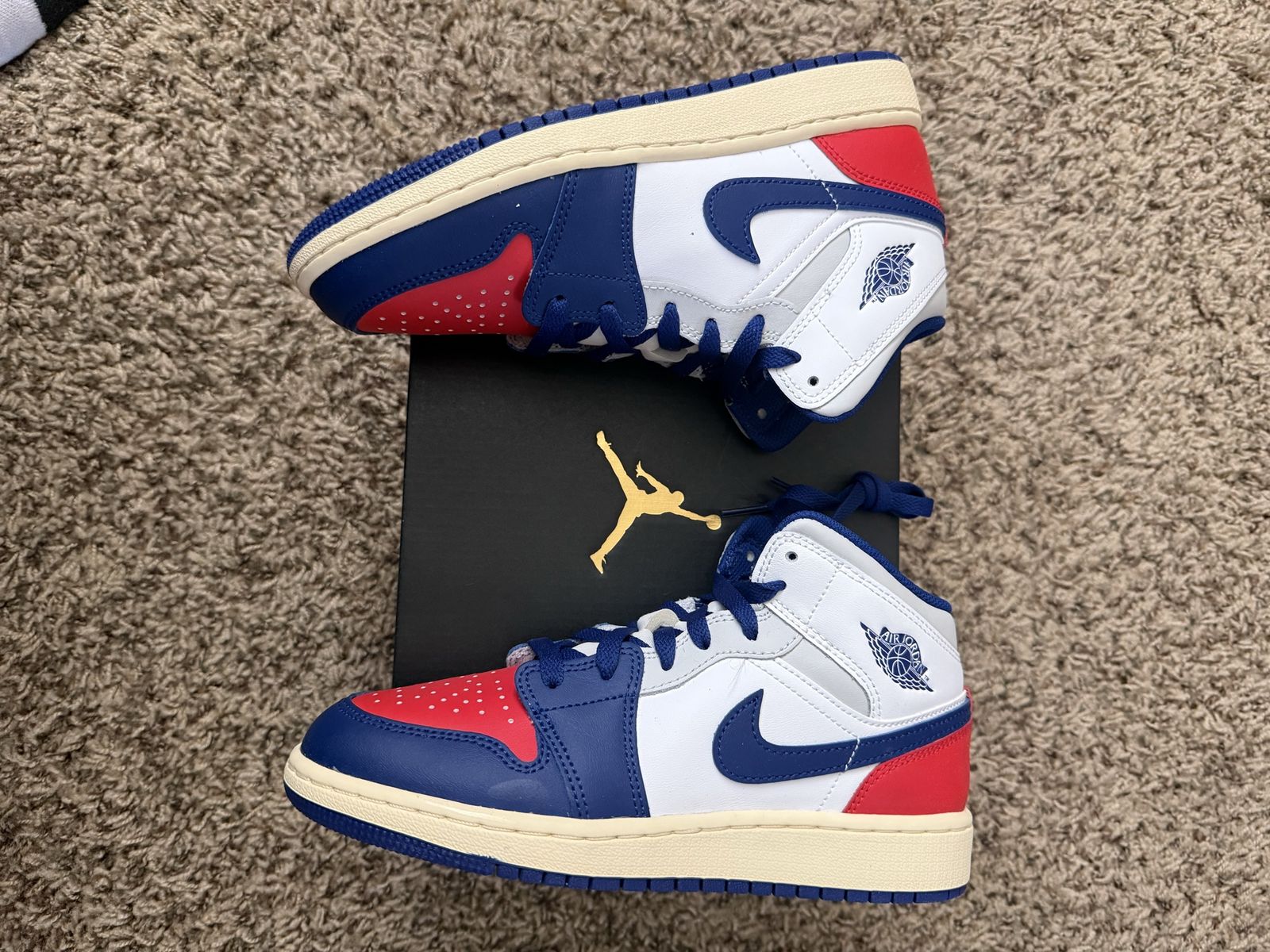Nike Air Jordan 1 Mid GS White Deep Royal Blue Red Youth Size 5Y Sneakers DQ8423-102