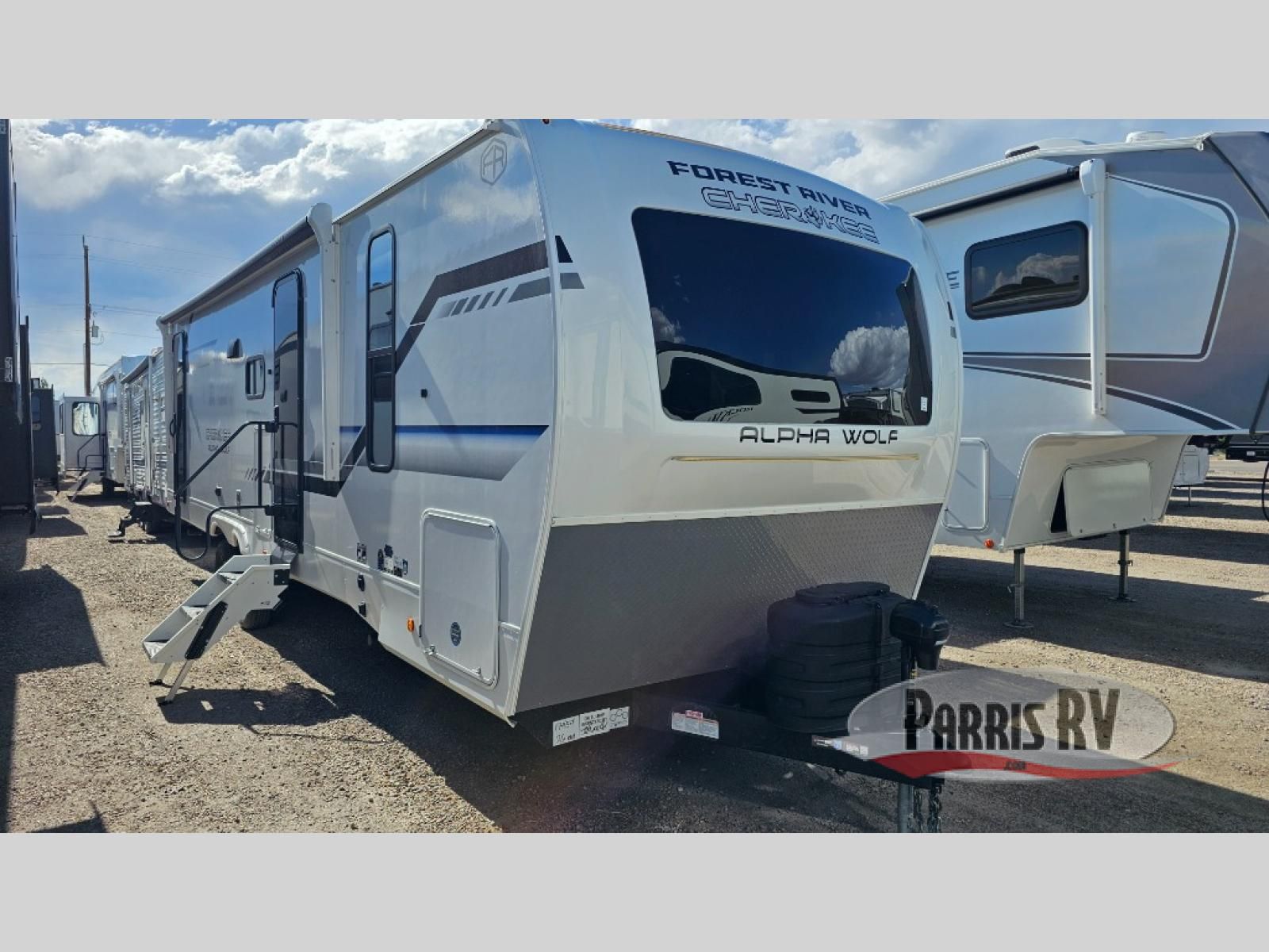 New 2026 Forest River RV Cherokee Alpha Wolf 26DBH