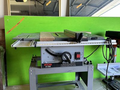 RYOBI BT3000 Table Saw - 10" Precision Woodcutting System with Stand