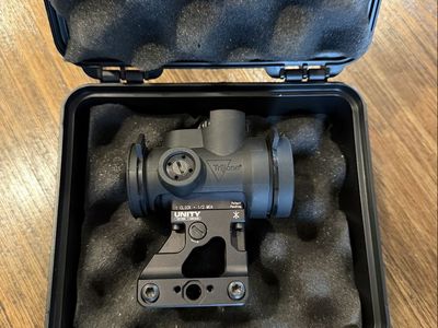 Trijicon MRO 2.0 MOA Adjustable Green Dot Optic