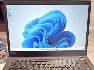 Like new Lenovo T14s Gen 2 w/warranty