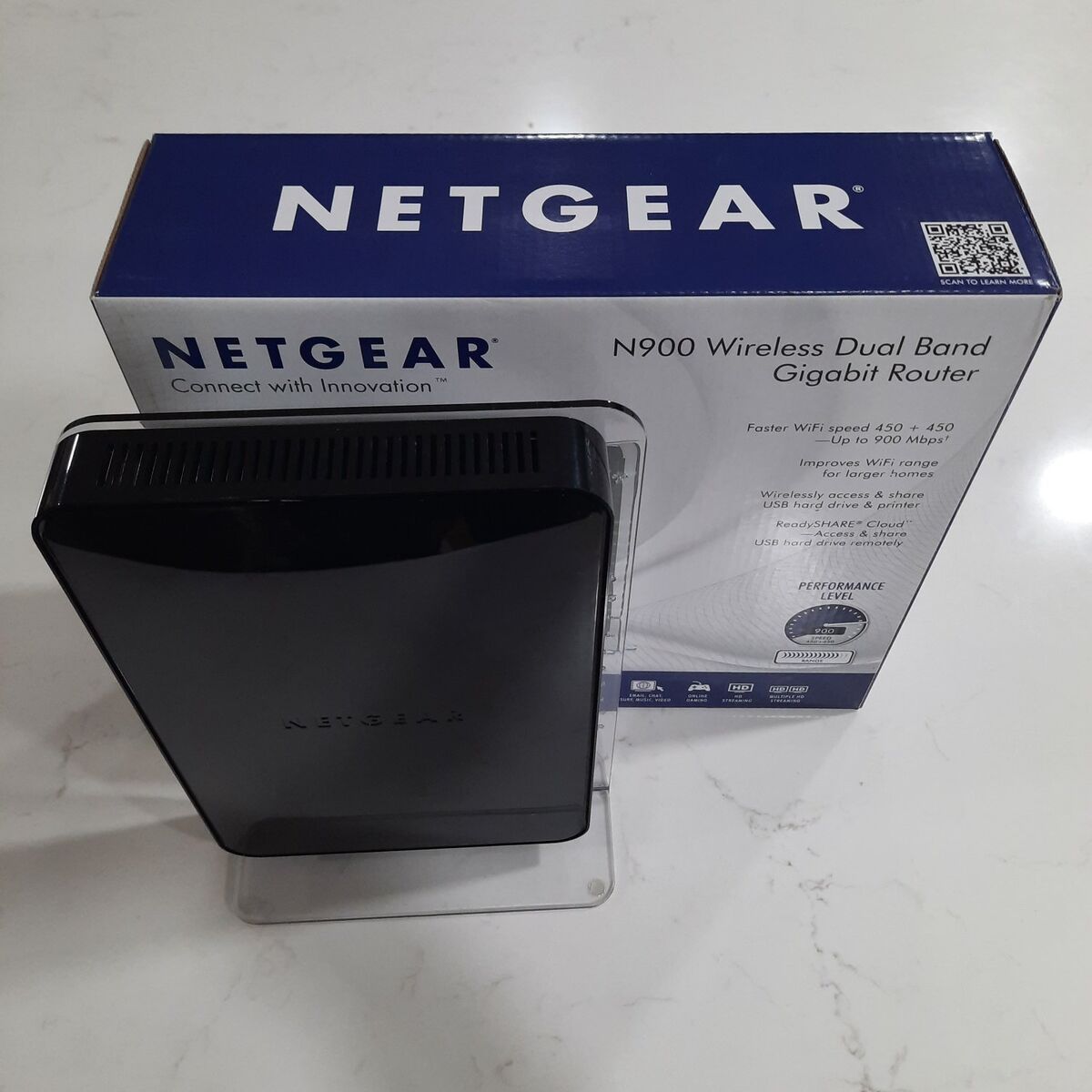 N900 wireless dual band router