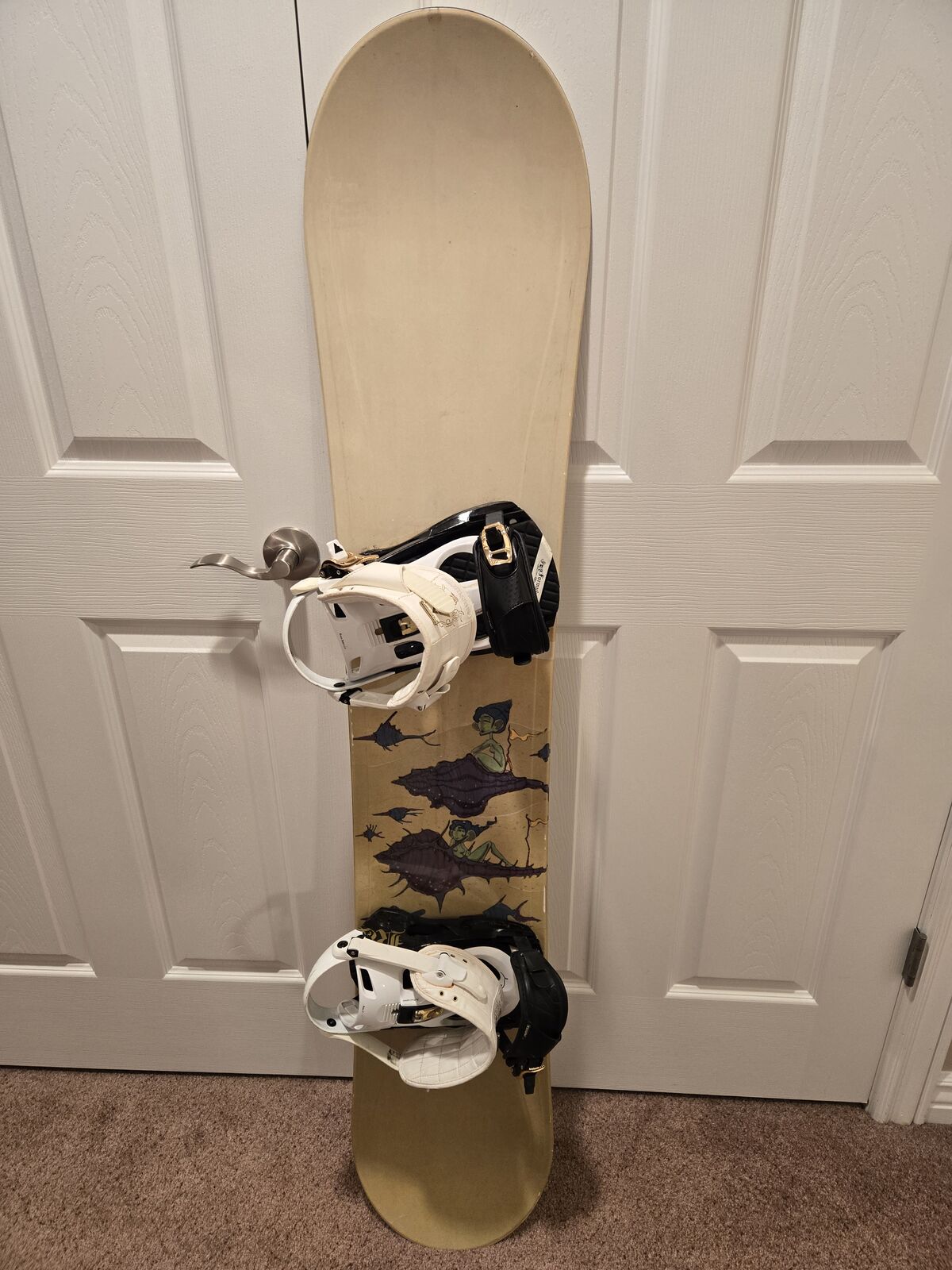 Morrow Wildflower 148 Snowboard With K2 Formula Gold Bindings