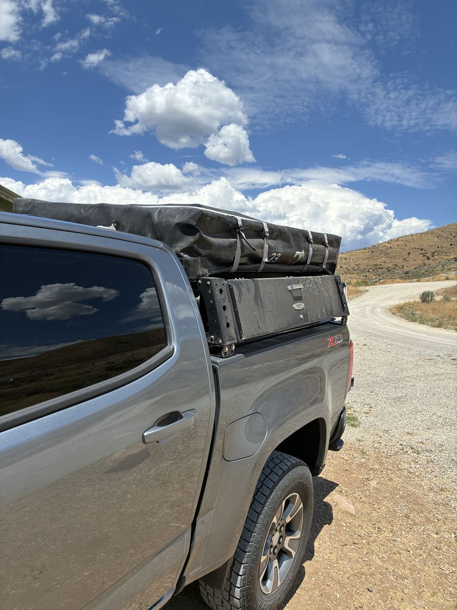 Complete Overland Setup – 23ZERO Rooftop Tent, KB Voodoo Rack & Accessories