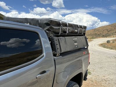 Complete Overland Setup – 23ZERO Rooftop Tent, KB Voodoo Rack & Accessories