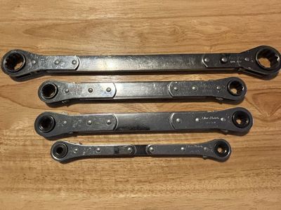 Blue-Point 4-Piece Reversible Ratcheting Box Wrench Set - Made in USA.12 point 1/4 to 7/8