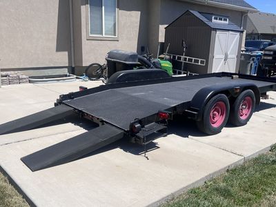 Car hauler flat bed trailer