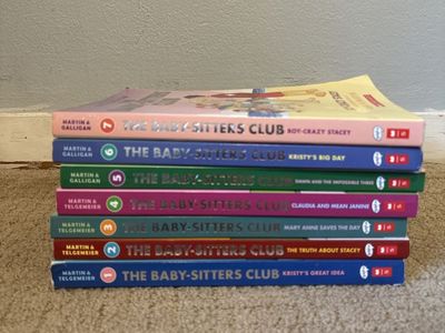 The Baby-Sitters Club Graphic Novels #1-7 by Martin & Telgemeier (or Galligan) - Beginner Set