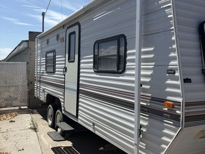 1999 Skyline Camping Trailer