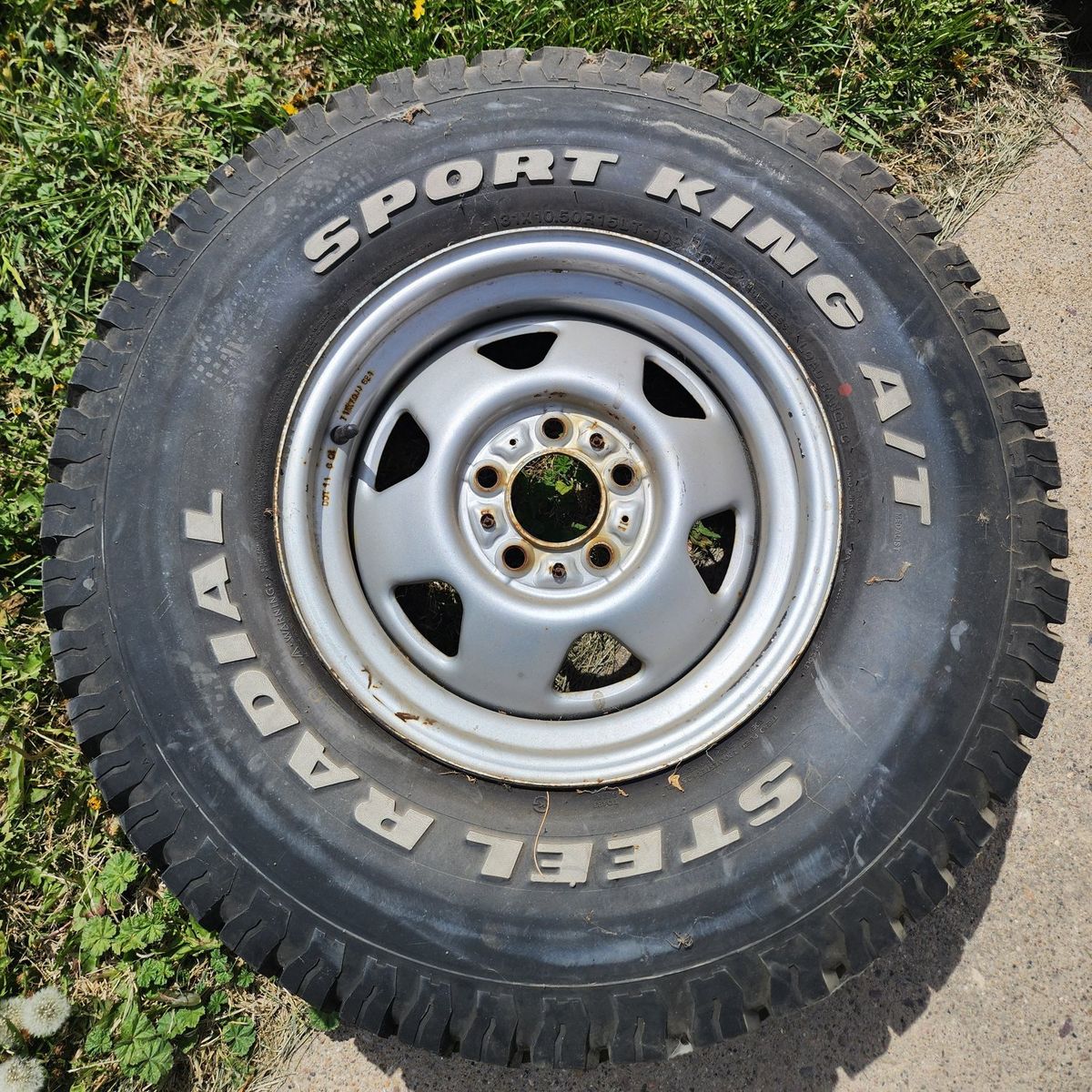 Jeep Cherokee Wheel and Tire