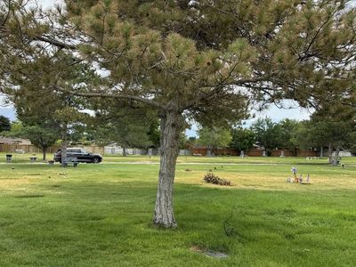 $10,000 discount- 4 Burials included in 2 plots. 2nd right prepaid for each. Valley View (WVC).