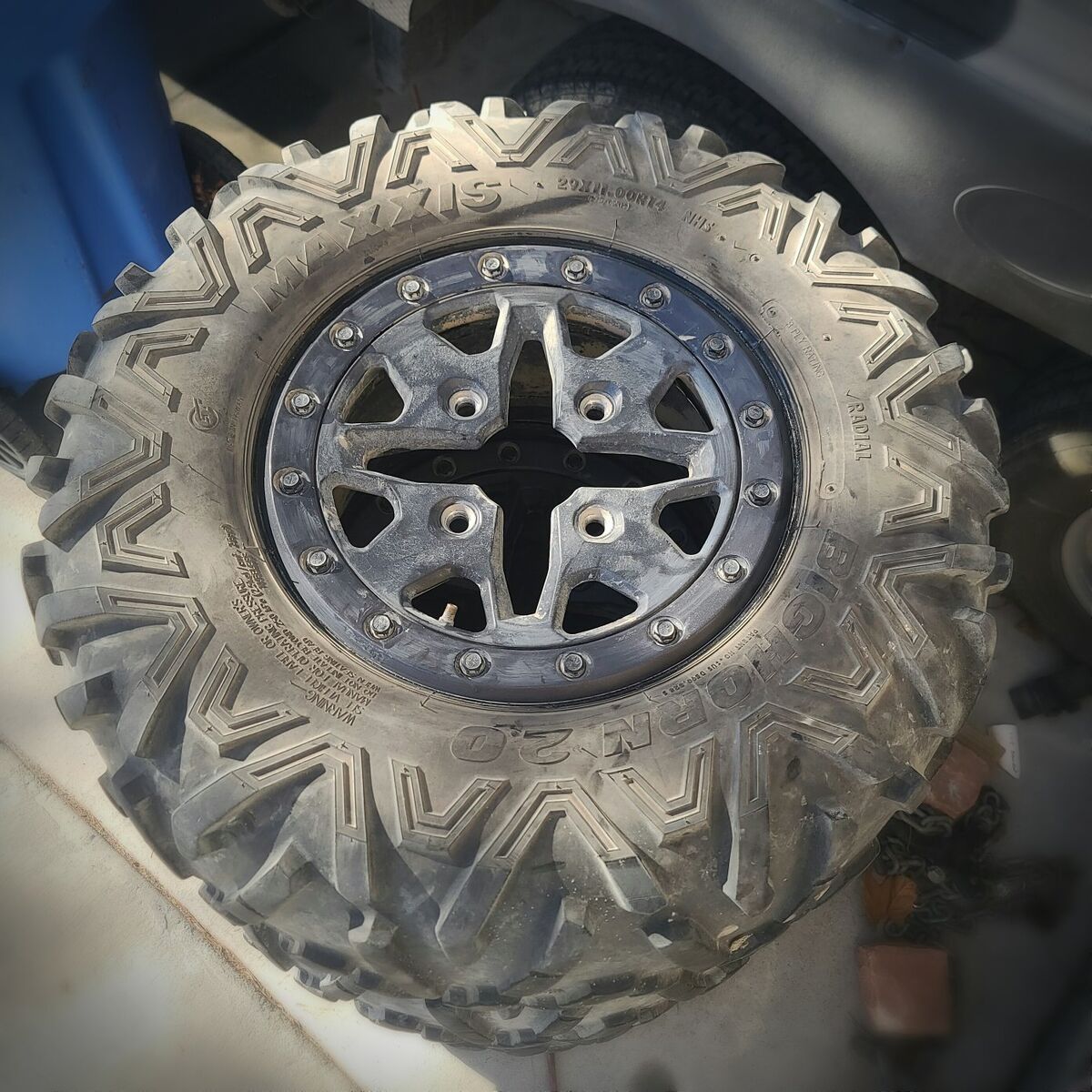 Can AM wheels and tires