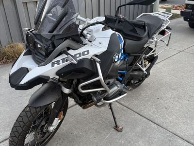 2018 BWM 1200 GSA Rallye Edition Excellent Condition Never Dropped