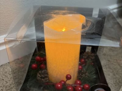New SoReal LED Wax Candle Moving Flame Holiday Candle 3in x 6in