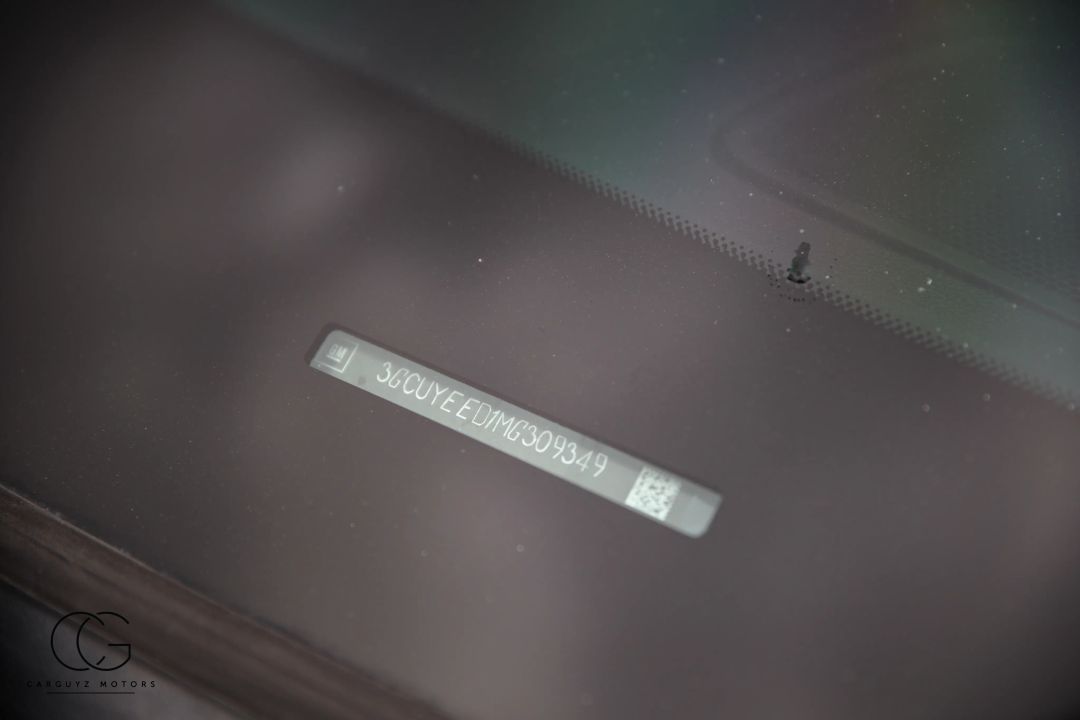 Main image 7
