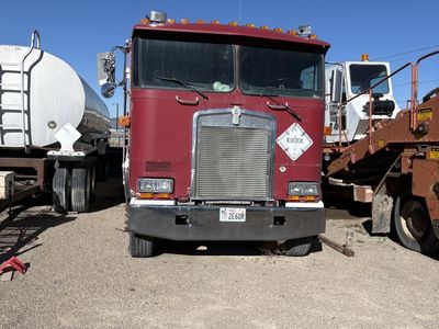 1996 Kenworth Oil Spreader