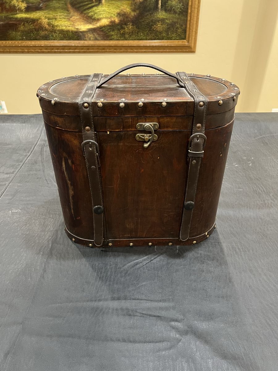 Oval Wooden Storage Trunk