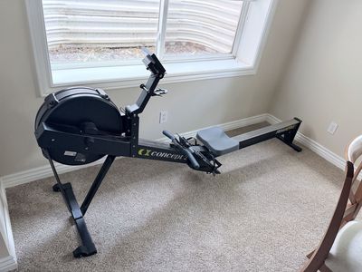Concept2 RowErg with PM5 Performance Monitor – Excellent Condition (Very Lightly Used)