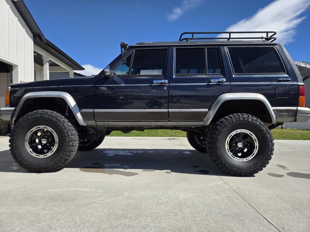 1992 Jeep Cherokee Laredo