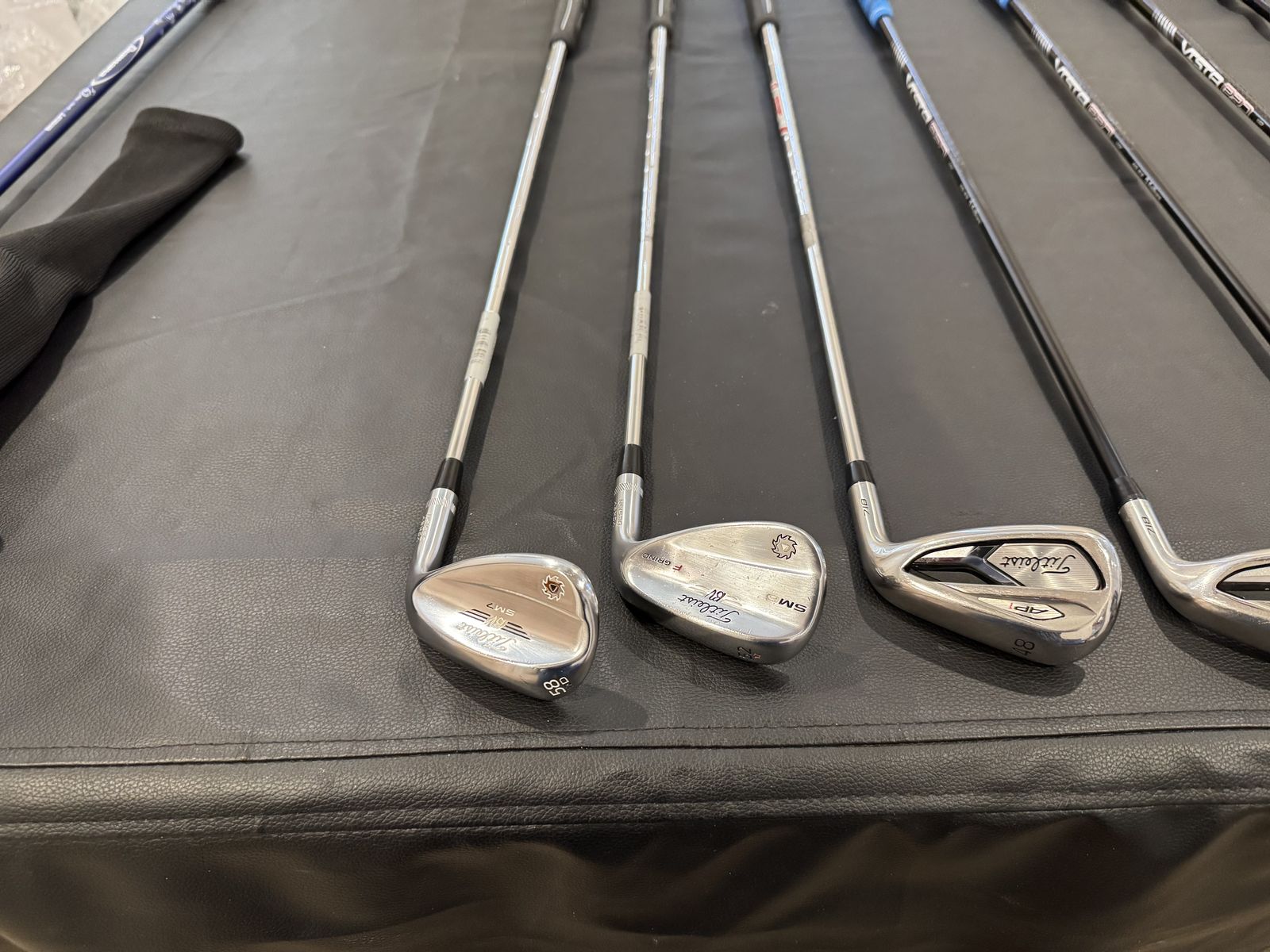 Titleist 52 degree SM6 wedge RH