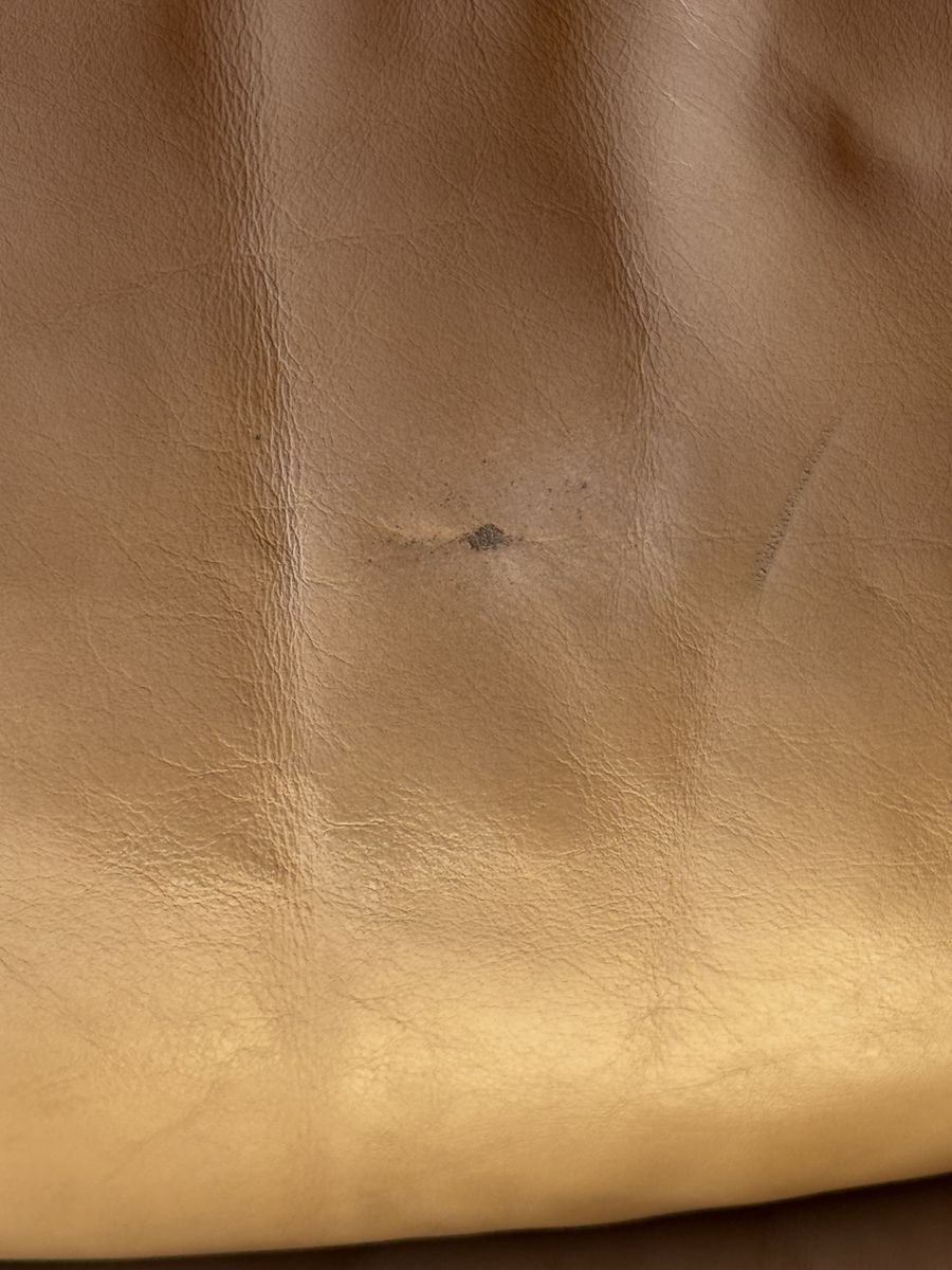 Main image 7