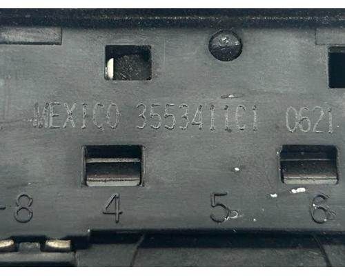 Main image 4