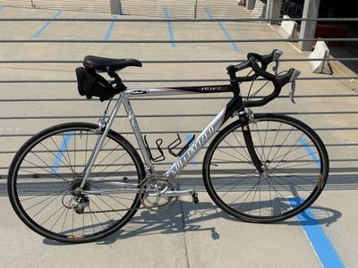 Specialized Road Bike Size 56 – Tuned Up & Ready to Ride