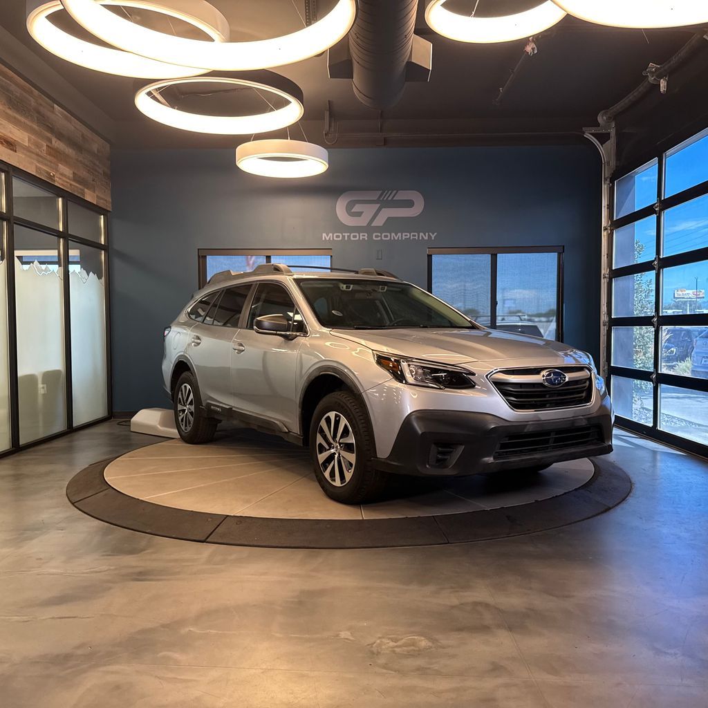 2020 Subaru Outback Base