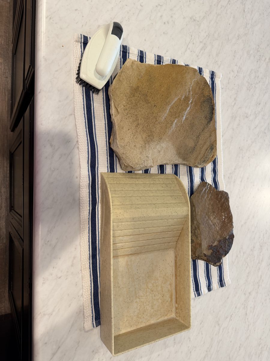 Main image 3