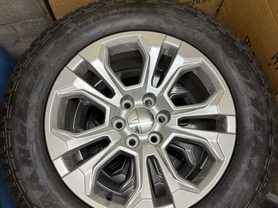 Chevy Stocks on AT 275/60R20