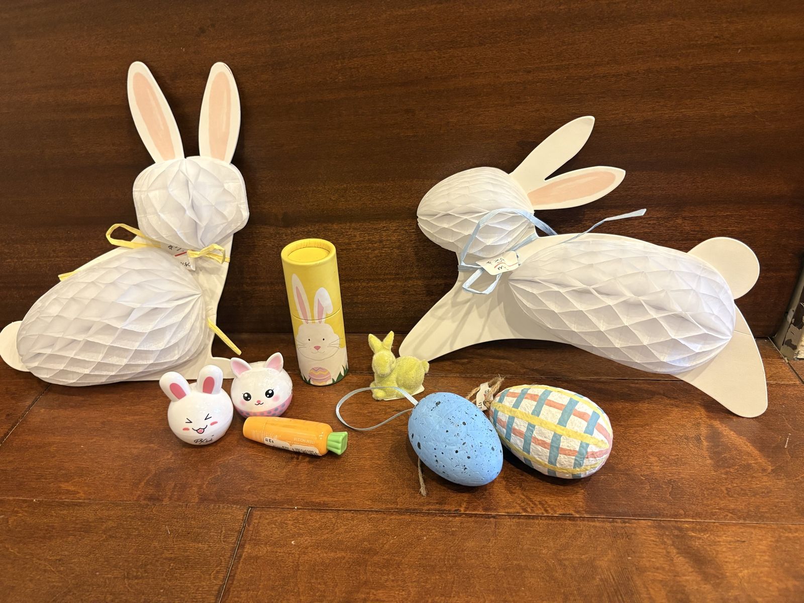 Assorted Easter Decor & Basket Gifts
