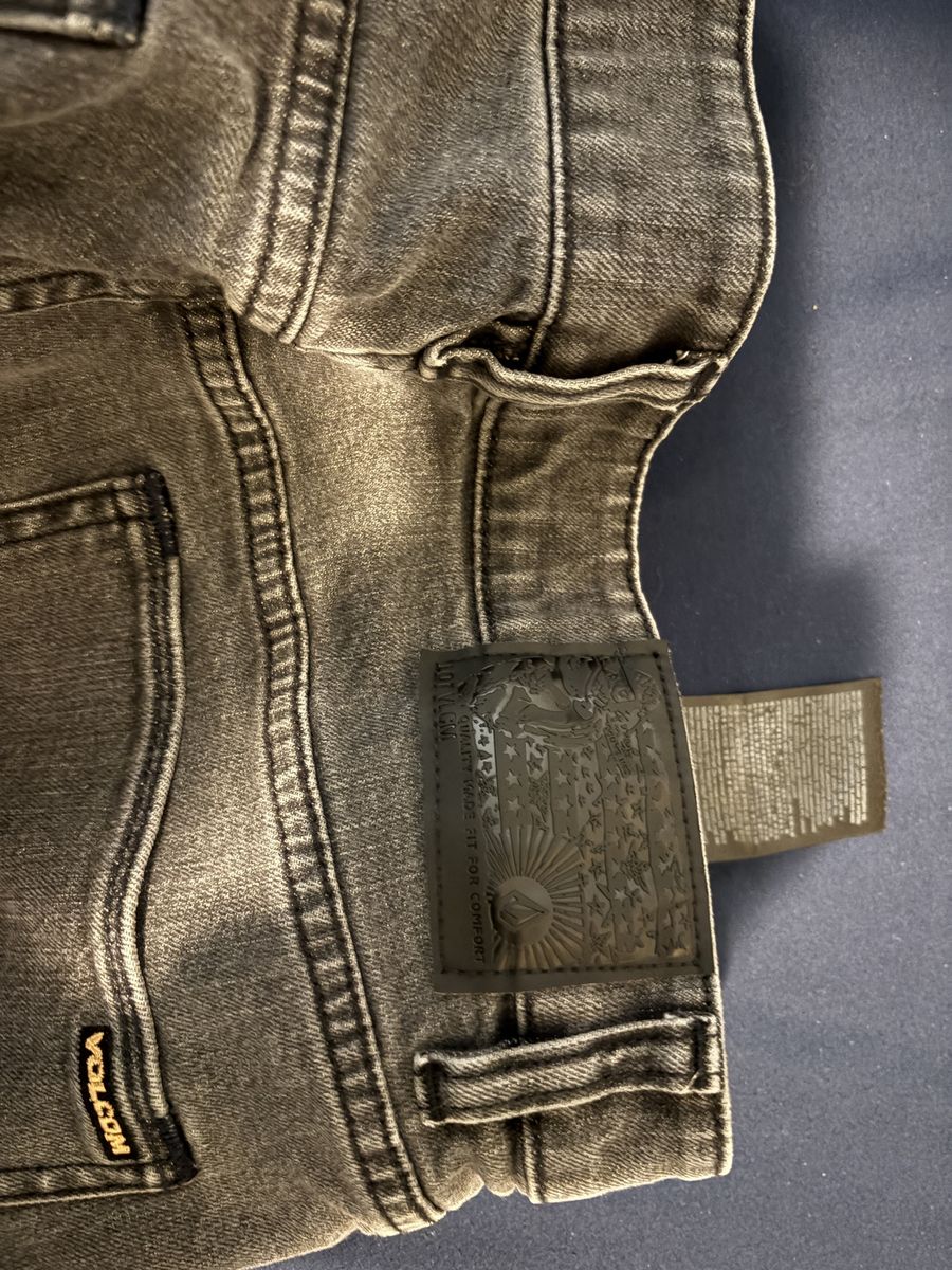 Main image 4