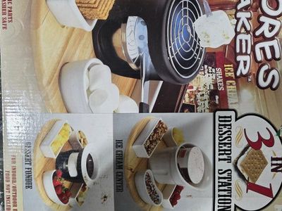 3-in-1 S'mores Maker & Dessert Station Indoor/Outdoor Set