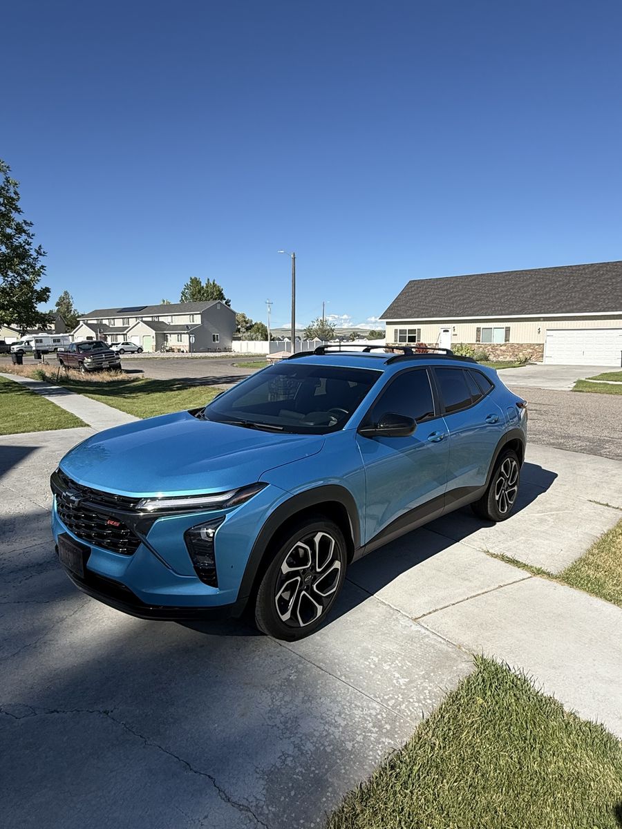 2025 Chevrolet Trax RS
