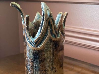Very Unique Studio Pottery - Signed and Great Colors In Shades Of Brown - See All Photos