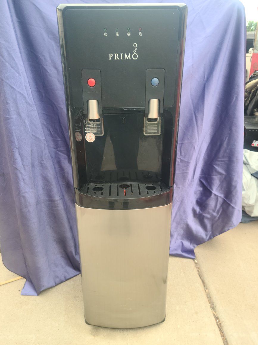 Primos Water dispenser