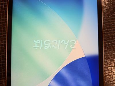 iPad 9th Generation (2021) – 10.2-inch, Wi-Fi, Silver