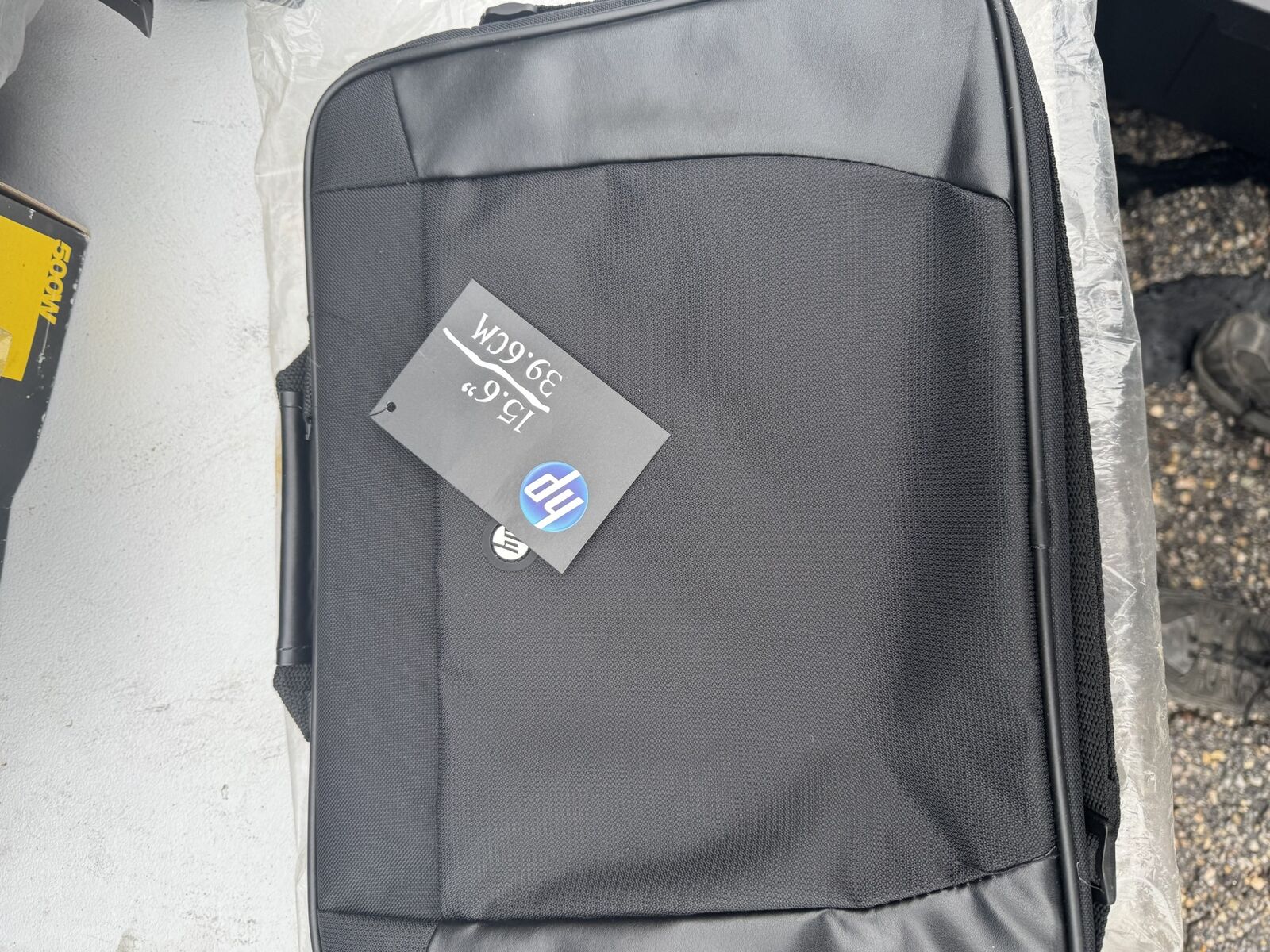 HP Essential Top Load 15.6” Case BlackH2W17AA#ABA New Factory Sealed