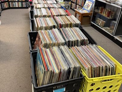 Laser disc Sale - Buy 10+ get them $2 each! 3/14